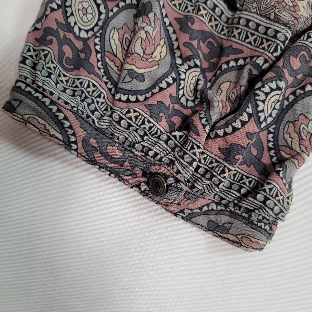 Lucky Brand Women's Size 2X Plus Floral 3/4 Sleeve Vneck Blouse Top - Picture 10 of 10